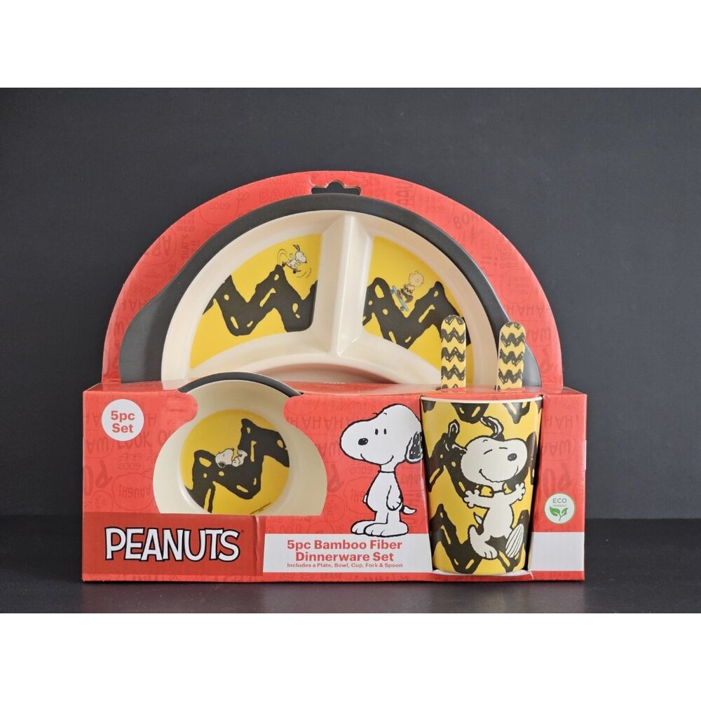 Peanuts 5 Pc Dinnerware Set~Bamboo Fiber~New In Box